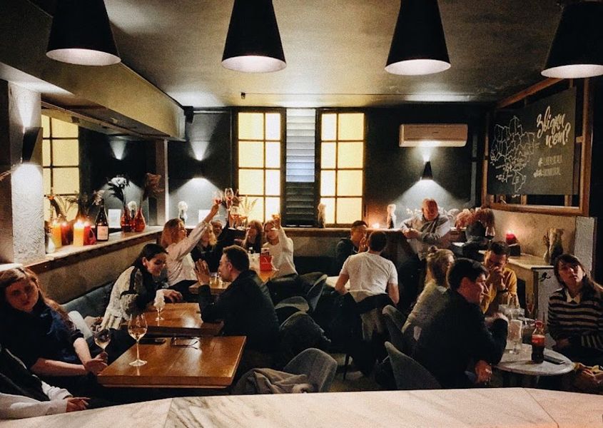 Фото Устриця у Like a Local's wine bar