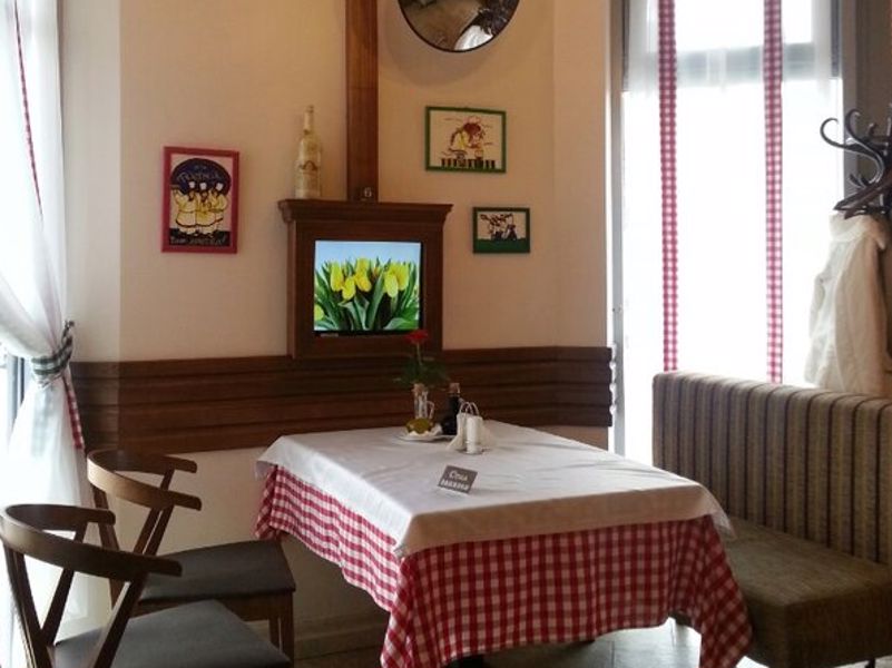 Trattoria Lombardia - Итальянский ресторан | TipMyMenu
