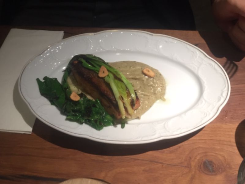 Фото Стейк лосось в солодкому місо і трюфельним пюре в Fish & Pussycat Sushi Bar