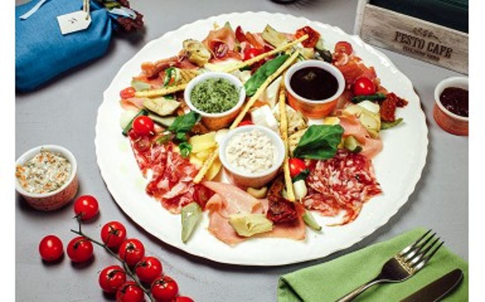 Фото Антіпасті сет 1/2 в Pesto Cafe