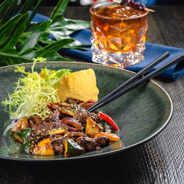 Фото Яловичина Wok З Монгольським Соусом у BAO