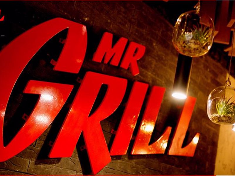 Mr.Grill Hotdogs&Burgers – Хот-доги та бургери | TipMyMenu